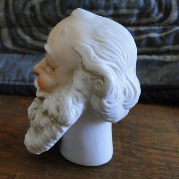 Porcelain Santa Claus Head - Picture 3 of 7